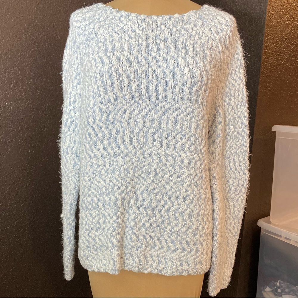 Buffalo david Bitton blue and white big loop knit‎ crew neck warm fuzzy sweater